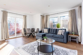 2 Bed Apartment Near Trent Bridge and City Ground